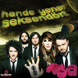 Rüya<br /> Hande Yener / Seksendört